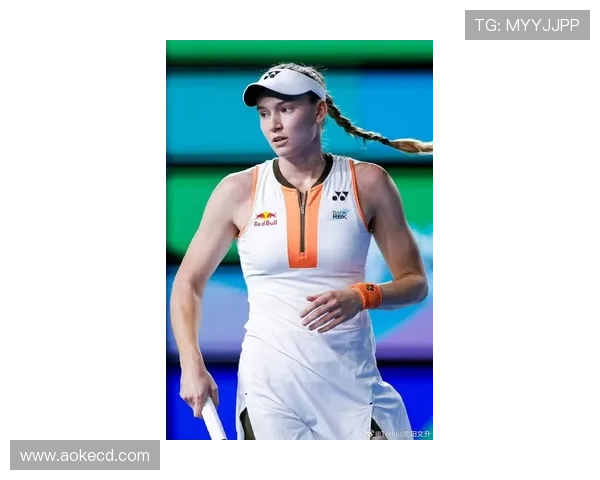 莱巴金娜加冕2025宁波网球公开赛女单冠军激励新赛季展望前景