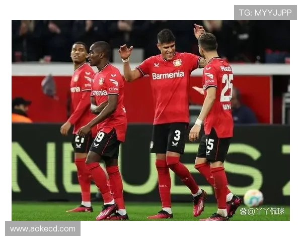 勒沃库森因旅途不顺延误数小时抵达曼彻斯特备战比赛